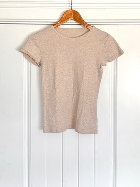 GAP Lightweight Short Sleeve Tee in Oatmeal
